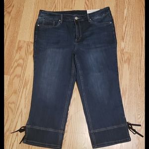Christopher & Banks Capris size 14